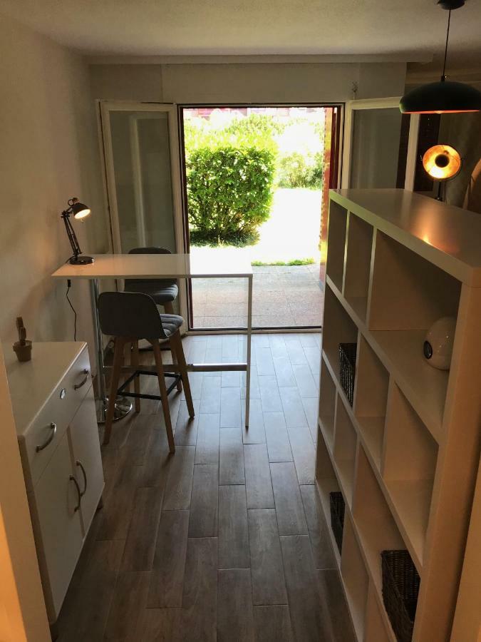 Large Studio Near Epfl And Lausanne City Center Ecublens  Exterior foto